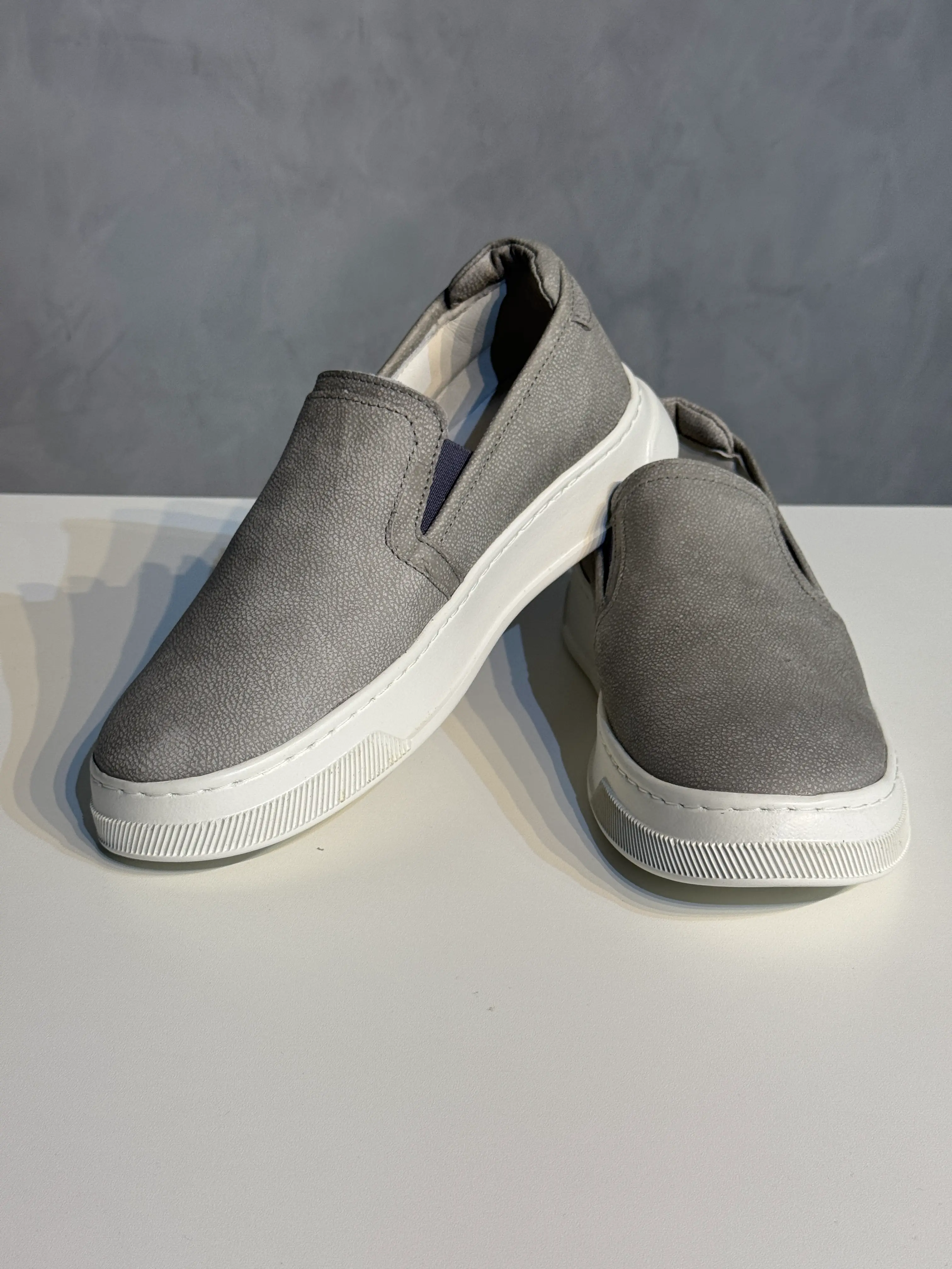 Slip ON